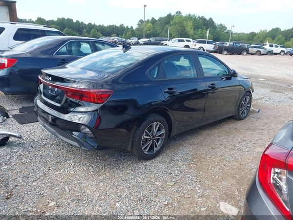 2024 KIA FORTE LXS