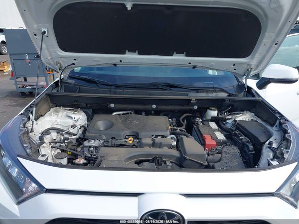 2022 TOYOTA RAV4 LE