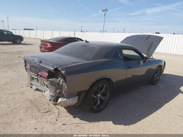 2018 DODGE CHALLENGER SXT PLUS