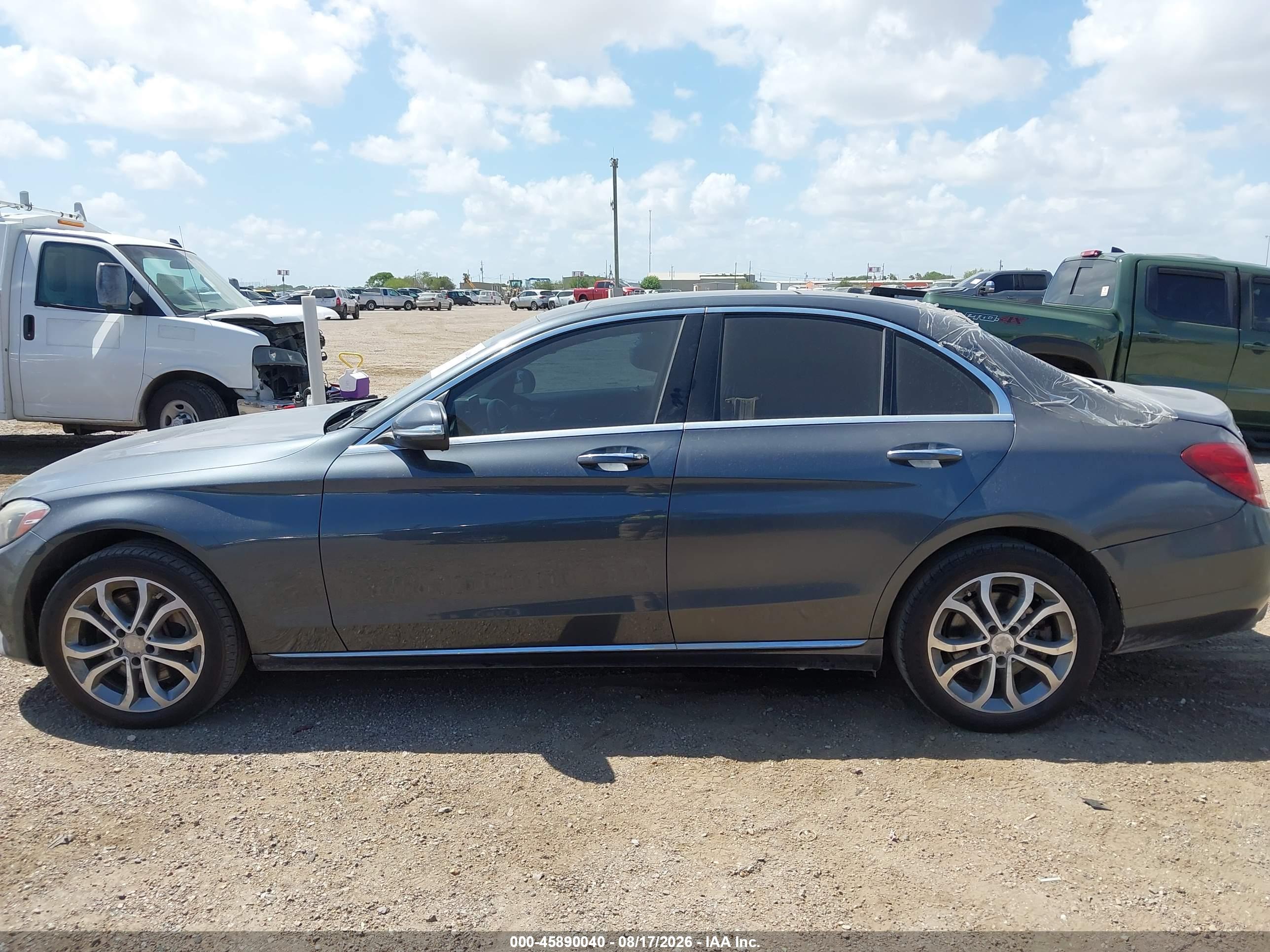 2015 MERCEDES-BENZ C 300 4MATIC