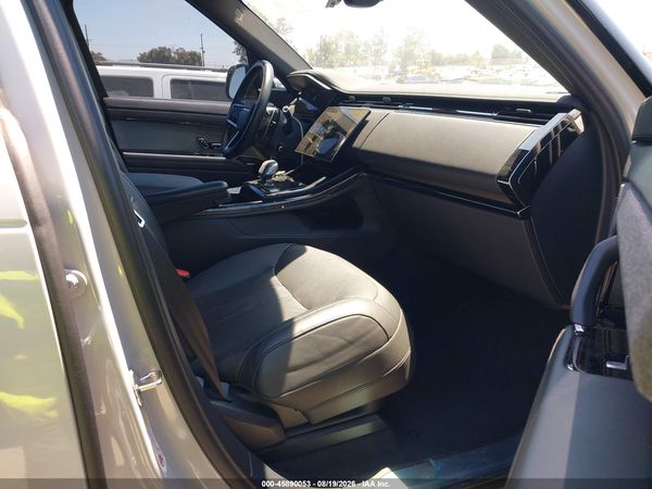 2024 LAND ROVER RANGE ROVER SPORT SE