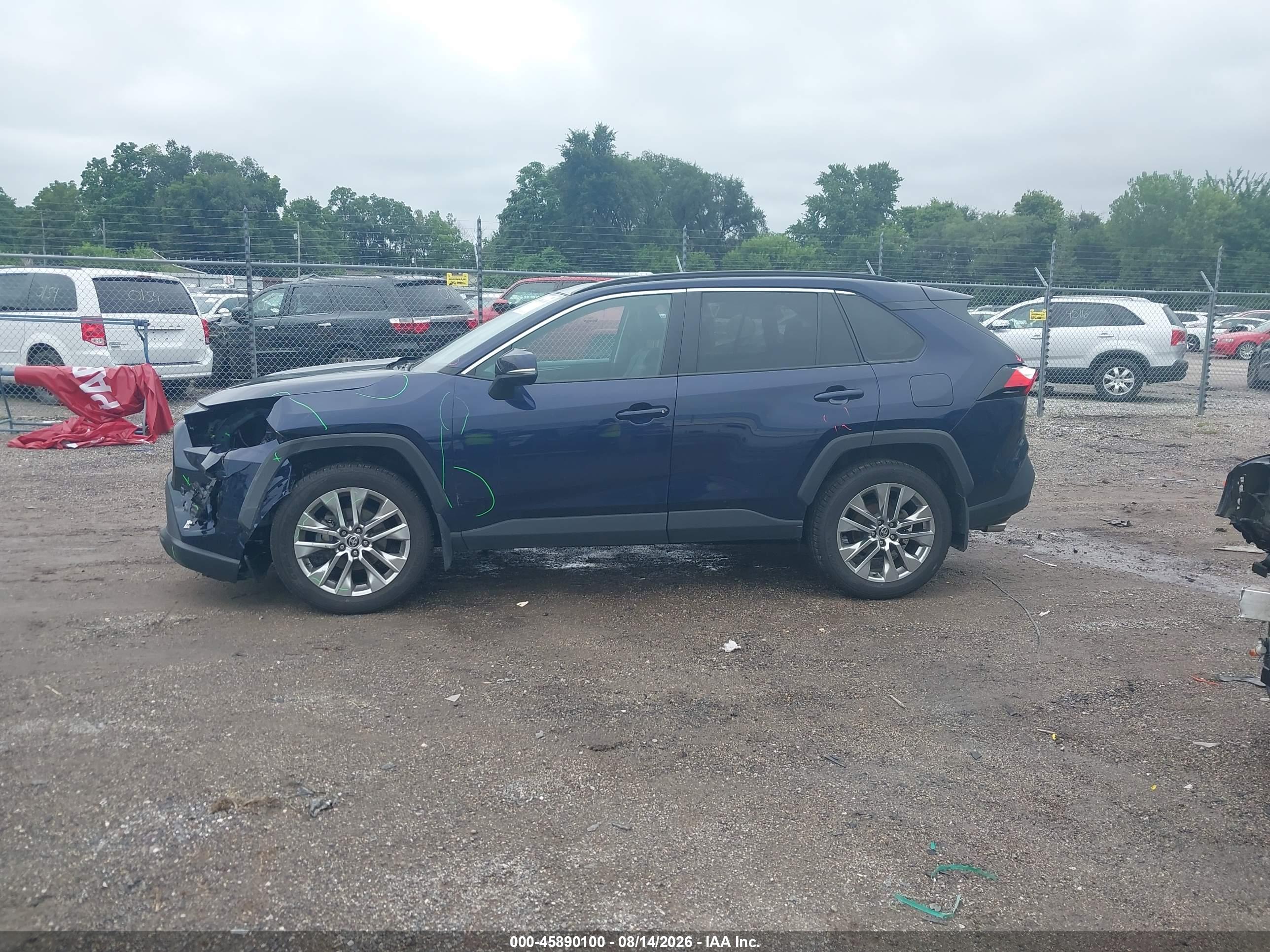 2021 TOYOTA RAV4 XLE PREMIUM