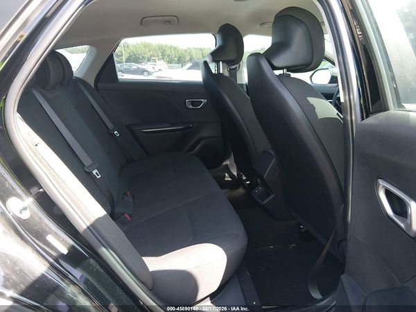 2026 KIA K4 LX