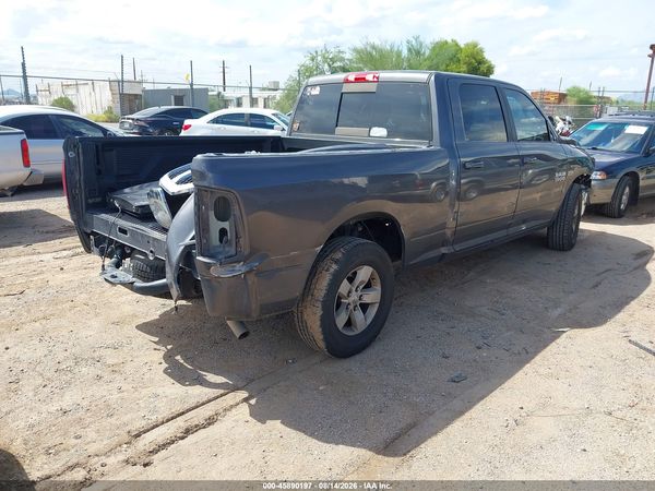 2020 RAM 1500 CLASSIC SLT  4X2 6'4 BOX