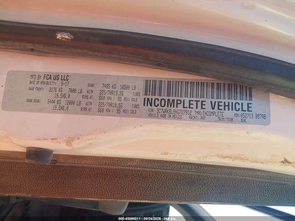 2017 RAM 4500 CHASSIS TRADESMAN/SLT
