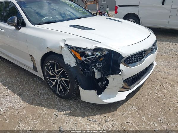 2023 KIA STINGER GT-LINE