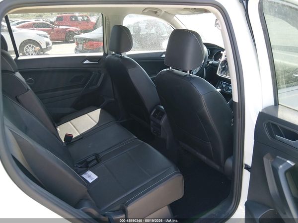 2021 VOLKSWAGEN TIGUAN — I8