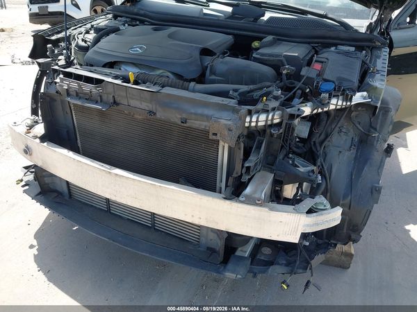 2015 MERCEDES-BENZ GLA 250 4MATIC