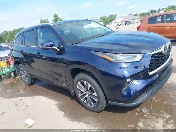 2026 TOYOTA HIGHLANDER HYBRID XLE