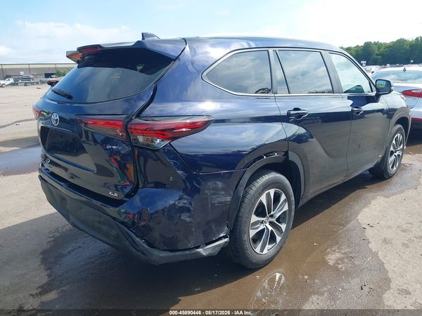 2026 TOYOTA HIGHLANDER HYBRID XLE