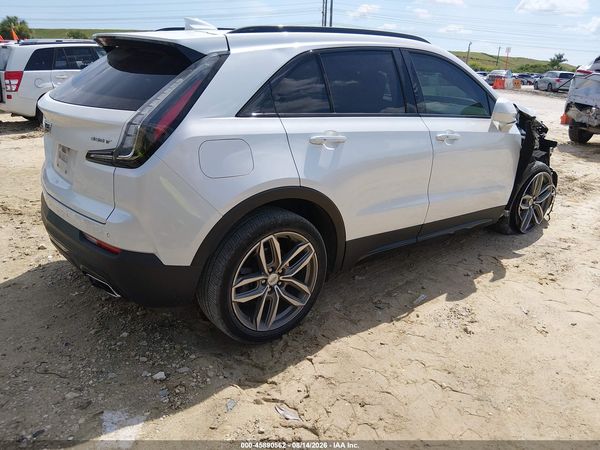 2020 CADILLAC XT4 FWD SPORT