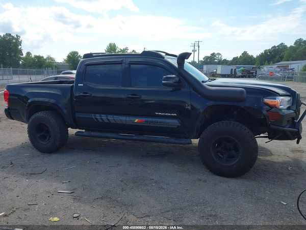 2017 TOYOTA TACOMA SR5 V6