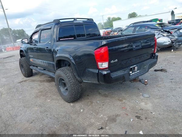 2017 TOYOTA TACOMA SR5 V6