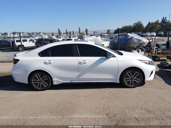 2024 KIA FORTE GT-LINE