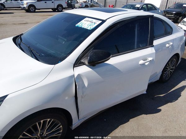 2024 KIA FORTE GT-LINE