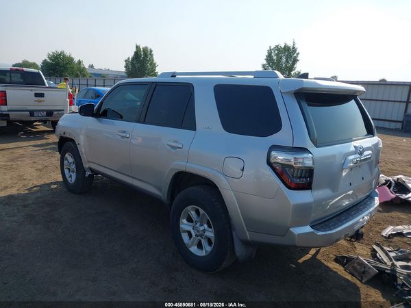 2017 TOYOTA 4RUNNER SR5