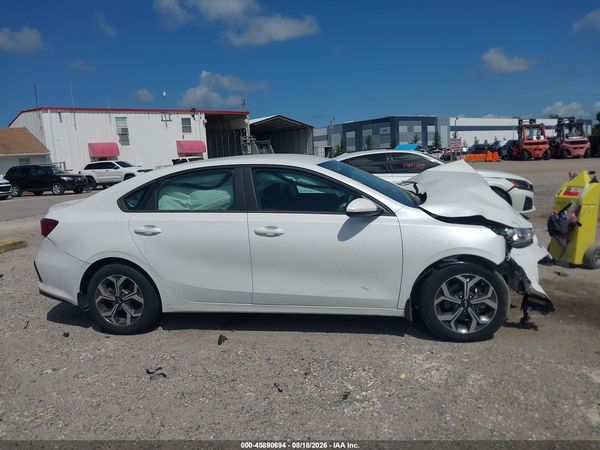 2021 KIA FORTE LXS