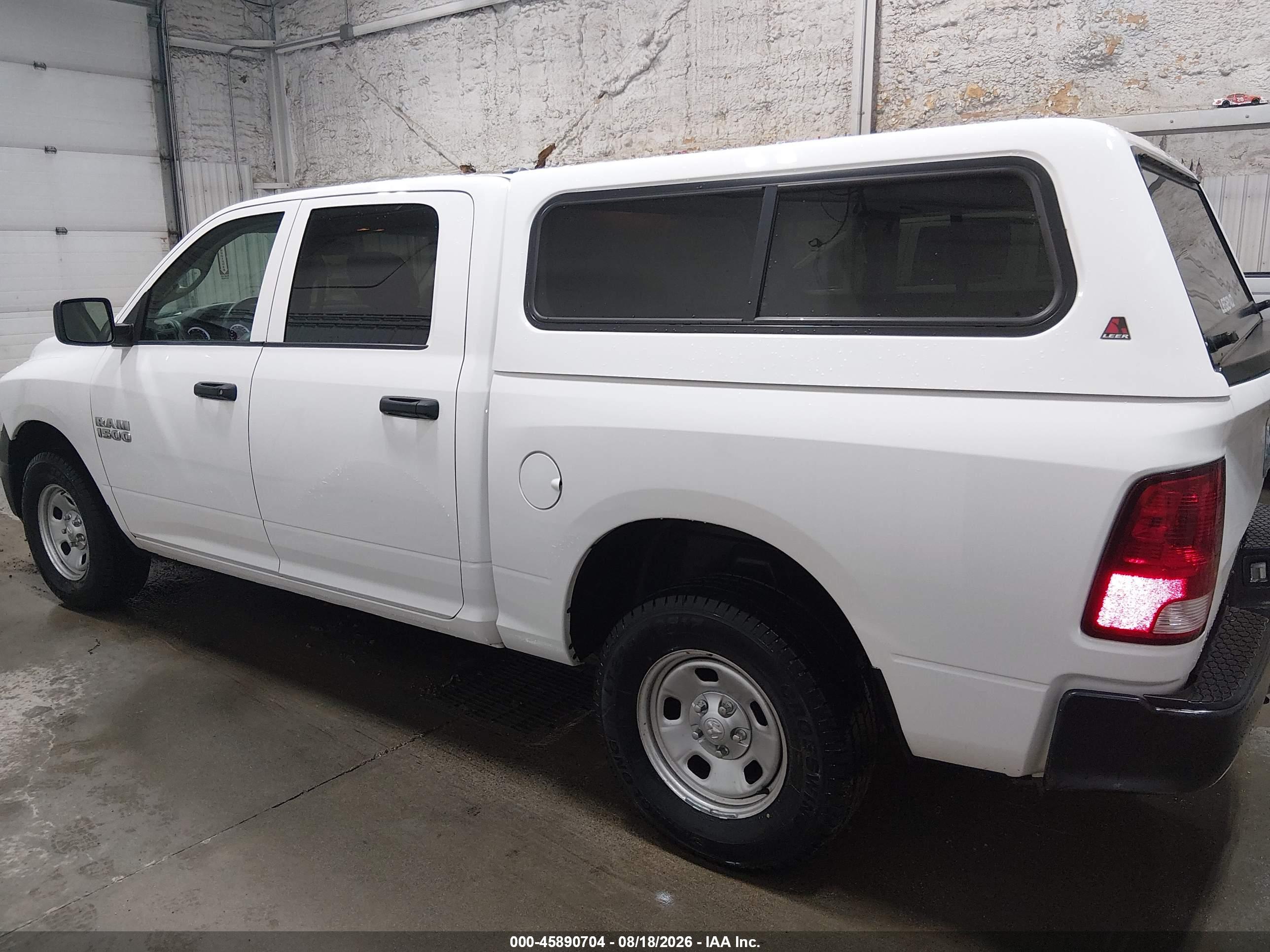 2018 RAM 1500 TRADESMAN  4X4 5'7 BOX