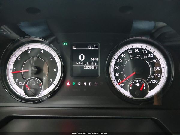2018 RAM 1500 TRADESMAN  4X4 5'7 BOX