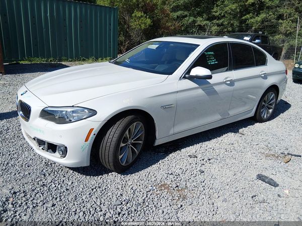 2016 BMW 528I — I2