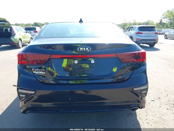 2021 KIA FORTE LXS