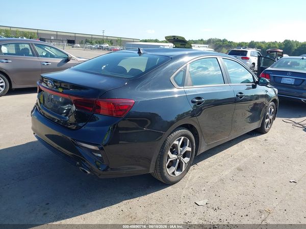 2021 KIA FORTE LXS