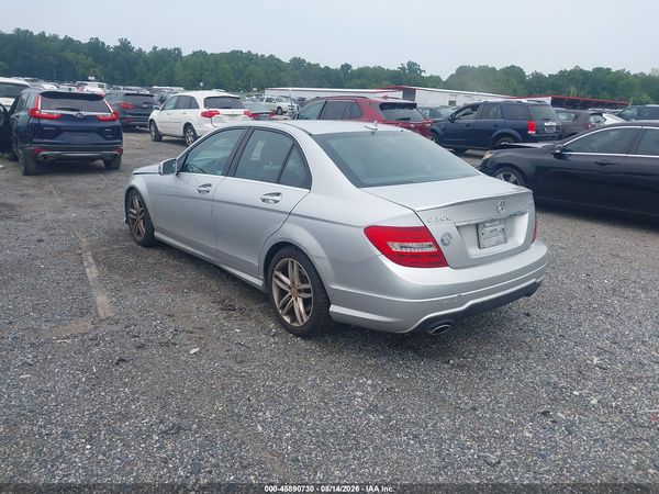 2013 MERCEDES-BENZ C 300 SPORT 4MATIC