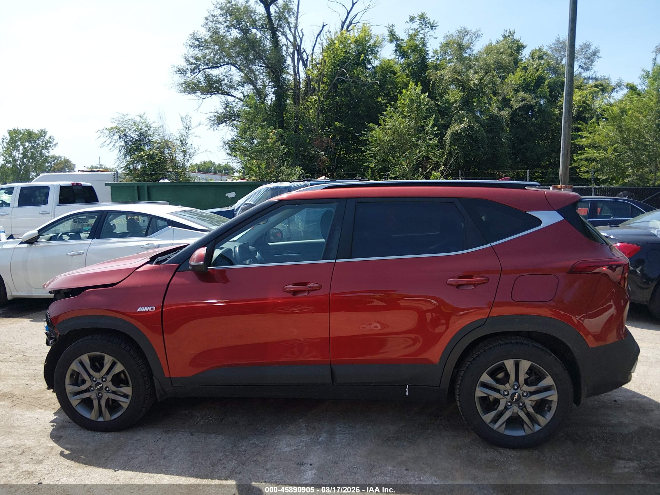 2023 KIA SELTOS S