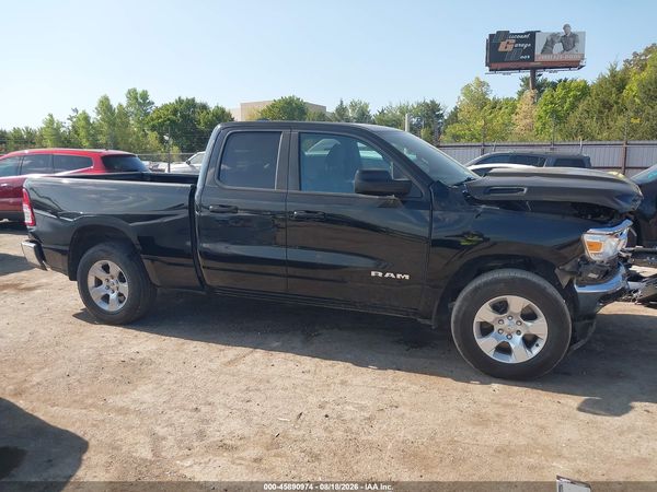 2022 RAM 1500 BIG HORN  4X4 6'4 BOX