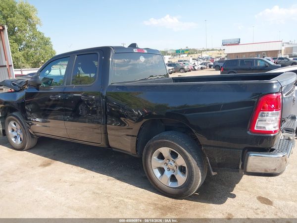 2022 RAM 1500 BIG HORN  4X4 6'4 BOX