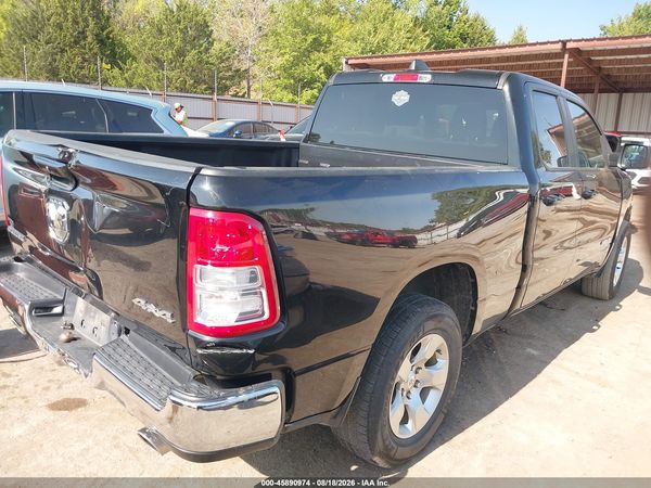 2022 RAM 1500 BIG HORN  4X4 6'4 BOX