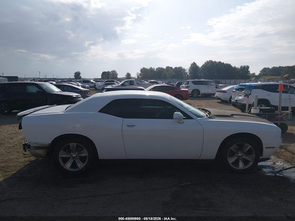 2019 DODGE CHALLENGER SXT