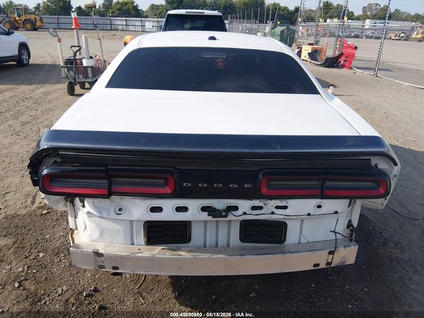 2019 DODGE CHALLENGER SXT