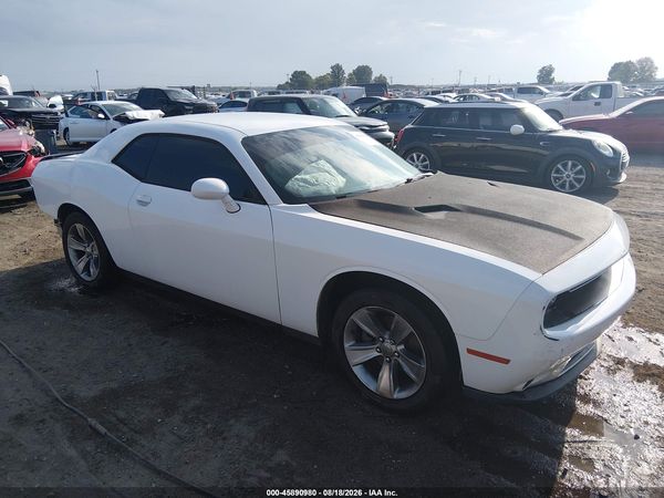 2019 DODGE CHALLENGER SXT