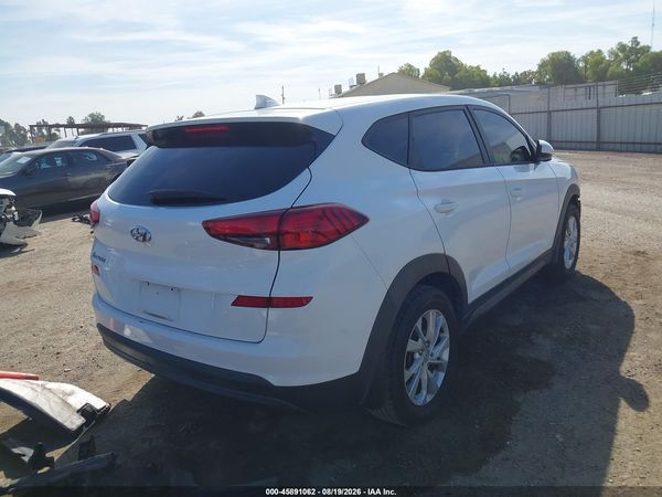 2020 HYUNDAI TUCSON SE
