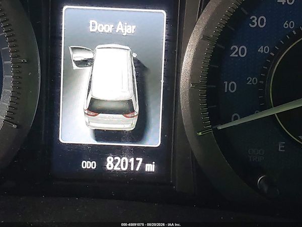 2017 TOYOTA SIENNA XLE 8 PASSENGER