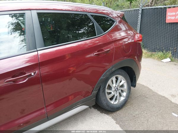 2017 HYUNDAI TUCSON SE PLUS