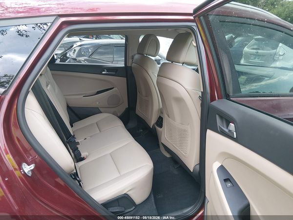 2017 HYUNDAI TUCSON SE PLUS