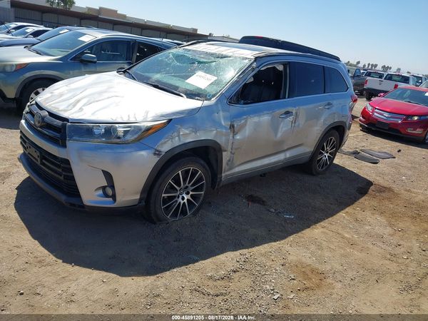 2018 TOYOTA HIGHLANDER — I2