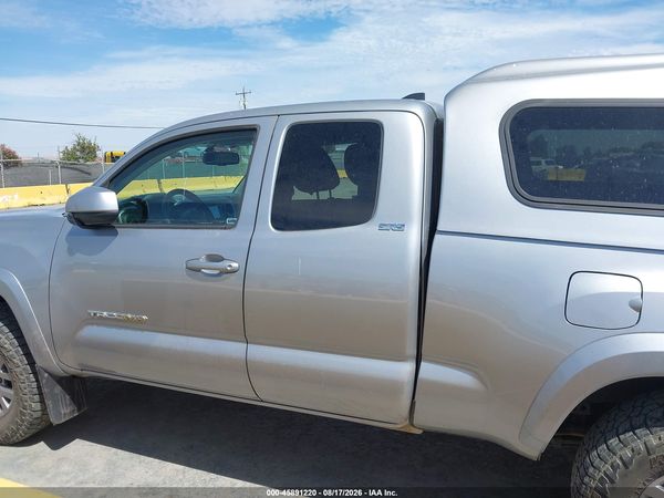 2017 TOYOTA TACOMA SR5 V6