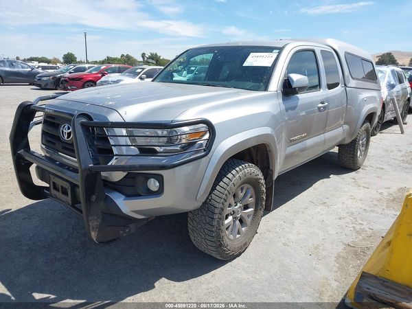 2017 TOYOTA TACOMA SR5 V6