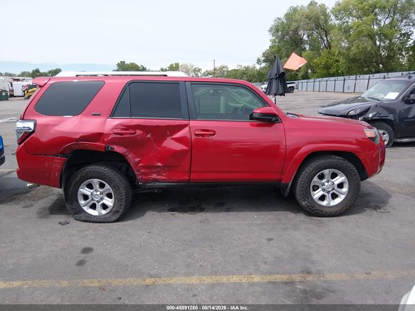 2017 TOYOTA 4RUNNER SR5