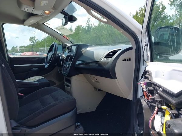 2020 DODGE GRAND CARAVAN SE — I5