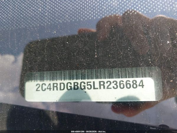 2020 DODGE GRAND CARAVAN SE — I9