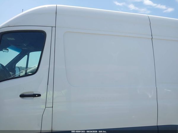 2020 MERCEDES-BENZ SPRINTER 2500 STANDARD ROOF V6