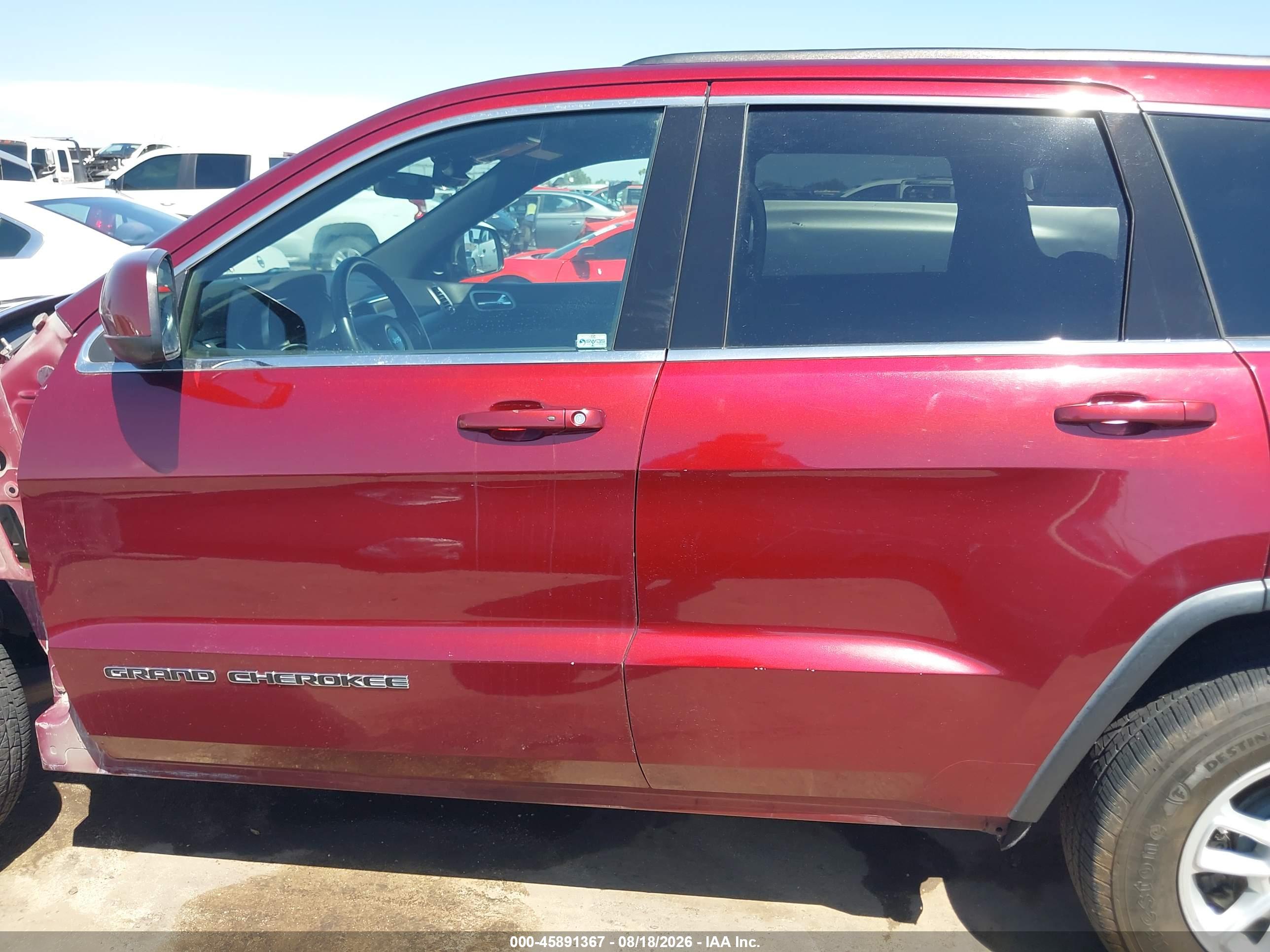 2018 JEEP GRAND CHEROKEE LAREDO 4X2