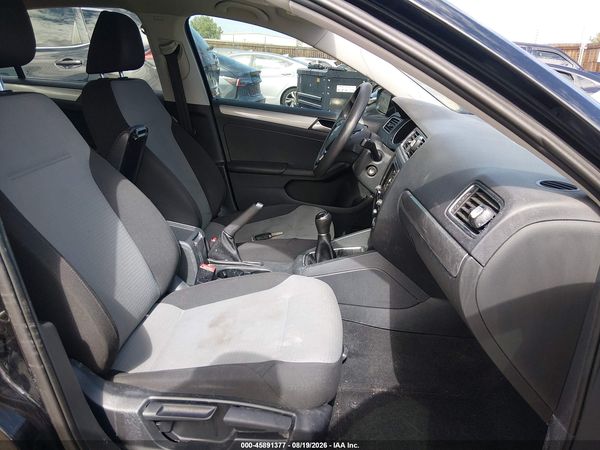 2017 VOLKSWAGEN JETTA 1.4T S — I5