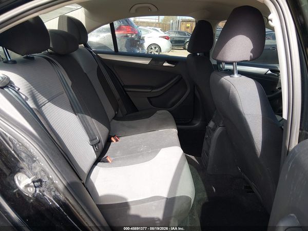 2017 VOLKSWAGEN JETTA 1.4T S — I8