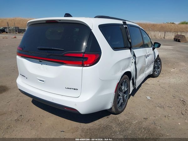 2027 CHRYSLER PACIFICA Limited