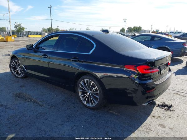 2021 BMW 530E